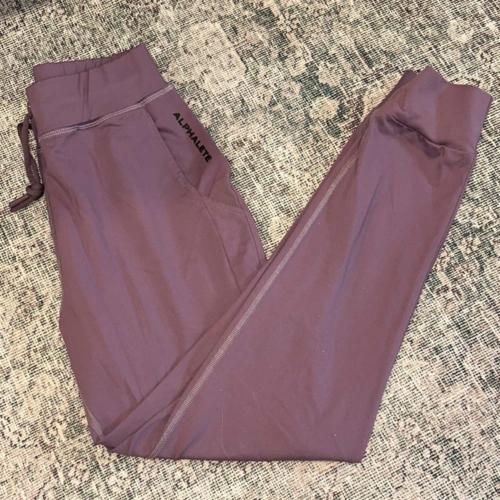 Alphalete Joggers
